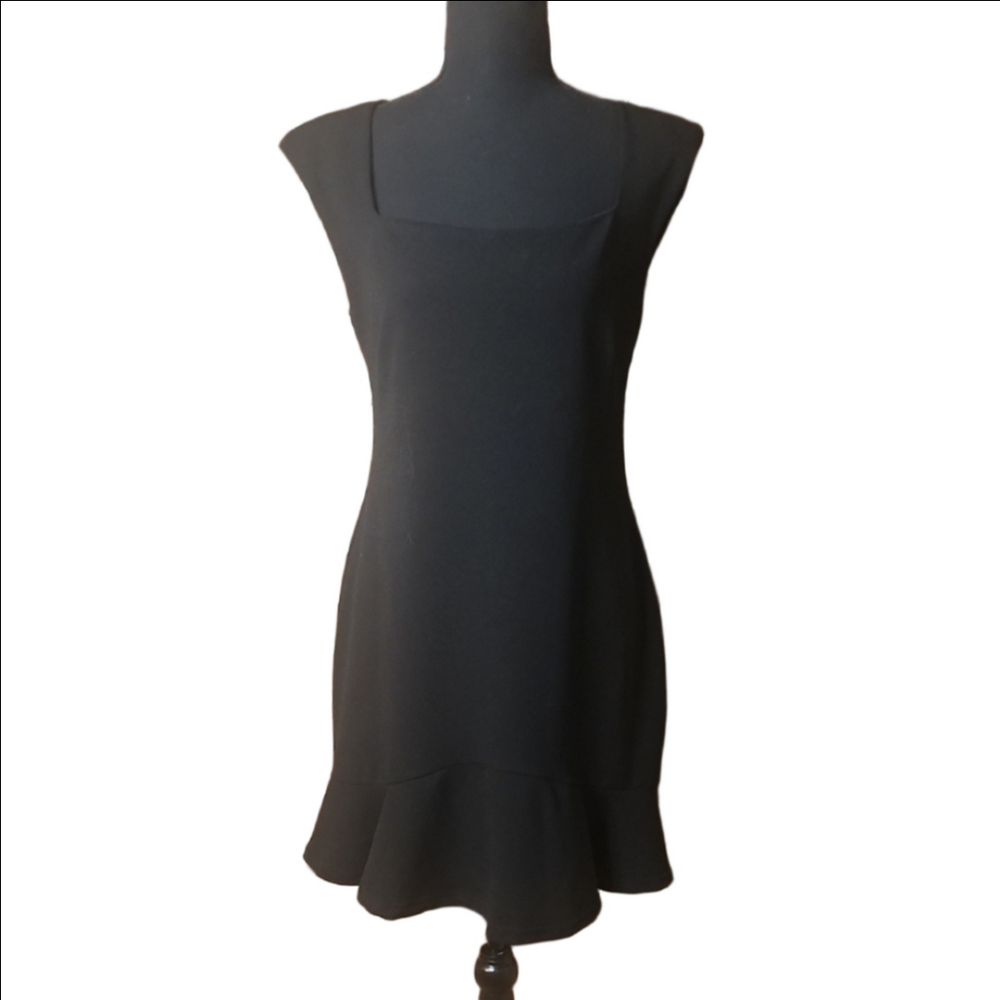 She + Sky Black Ruffle Hem Dress  Size Large